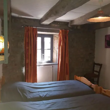Montpeyroux, 3 Pieces, 4 Personnes - Fr-1-601-19 Holiday home Montpeyroux (Aveyron)