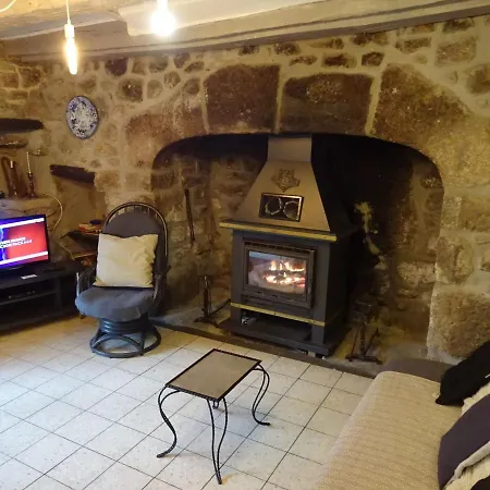 Holiday home Montpeyroux, 3 Pieces, 4 Personnes - Fr-1-601-19 Montpeyroux (Aveyron)